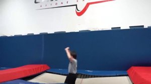 БЕЗУМНЫЙ ВЫЗОВ ПО ГИМНАСТИКЕ (Ударился головой!)