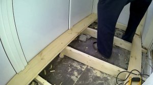 Тепло, уютно, красиво. Деревянный пол на балкон.