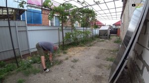 ЗАКУПИЛСЯ МАТЕРИАЛОМ ДЛЯ ЗАЛИВКИ ПОЛА ПРИШЛОСЬ ЕХАТЬ В ГОРОД ОПЯТЬ МАШИНА ТРЕБУЕТ ДЕНЕГ