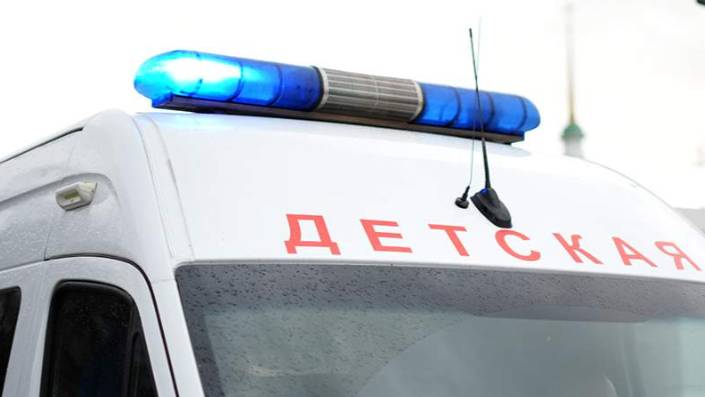 В Подмосковье полуторагодовалый ребенок упал с высоты второго этажа