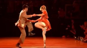 "я для тебя из ХРУСТАЛЯ"Вот это расколбас! Супер!