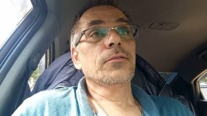 Я, - токарь самозванец.