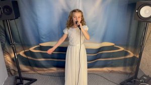 Митина Мирослава
Кто ты (А.Ольханский/А .Лучина)