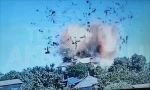 Прямое попадание ОТРК "Искандер-М" по ПВД ВСУ в г. Белгород-Днестровский, Одесская область.