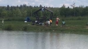 поимка сомика на поплавочную снасть