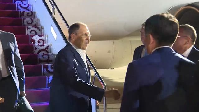 Министр С.В. Лавров прибыл в Киргизию, Чолпон-Ата, 28 июня 2025 года