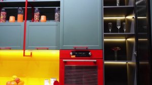 Обзор кухни «Перо» в сочетании со столом «Лорд» и стульями «Сенатор»