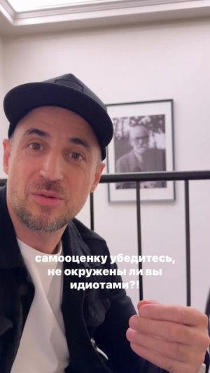 Причины депрессии и низкой самооценки?