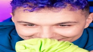 Милс PLAY - АЛИСА против АКИНАТОРА 😱 Яндекс АЛИСА и Акинатор угадывает БЛОГЕРОВ 😱Троллинг