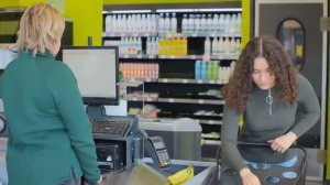 What is trading_ Explained like grocery shopping during discounts