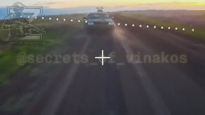 Особо одарённые боевики из ВСУ пытались уехать задним ходом от оператора FPV-дрона