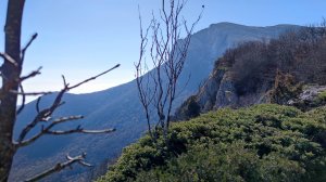 Крым -Пещеры на плато Чатырдак