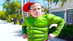 Мистер Макс Макс и детские истории про Супер Героев