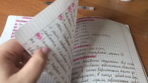 VLOG:Какую книгу читаю//Сравнение двух книг