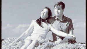 Одна из простых и незатейливых песен 70-х. Всё наоборот...
