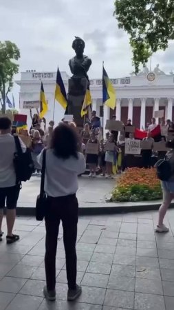 В Одессе ополчились на памятник Пушкину