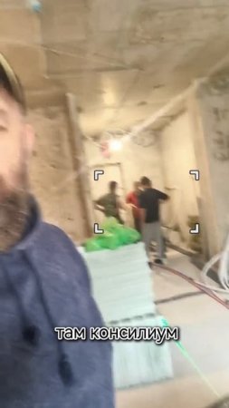 Кипит работа на объекте в ЖК «Интонация». Вентиляционщики собрали консилиум для решения вопросов.