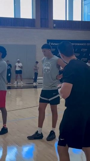 Dylan & Carter give advice to the kids