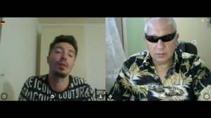 Красивая медхен.