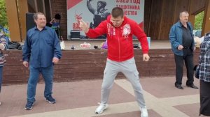 Казахский хит! Белгород, парк победы, белгородские танцы.