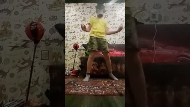 War tym koi lon