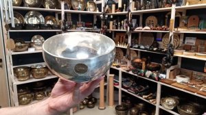Кованая поющая чаша SUN/MOON SILVER ( 16 см, нота: Ре, 293 Гц ) / Singing Bowl / shamanic.moscow