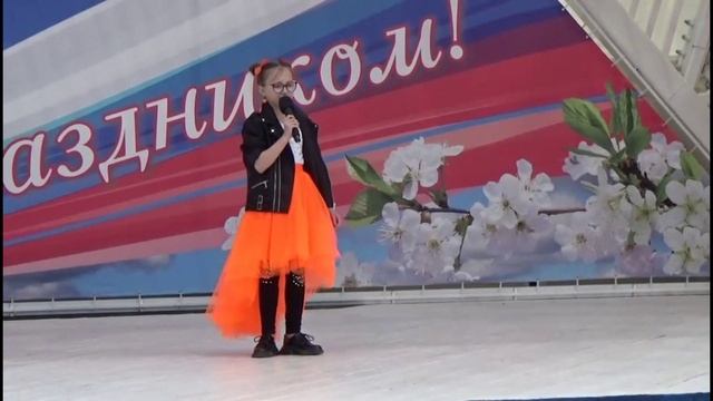 "Озорная мода" исп. Стефанова Ульяна