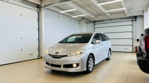 Toyota Wish, 2014 год