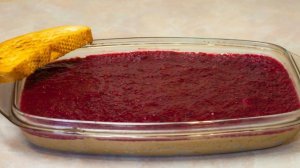 Паштет из куриной печени с клюквенным конфитюром