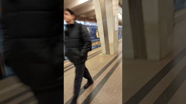 Метро Медведково. новогоднии поезд.🚉 2 февраля. 2025года.