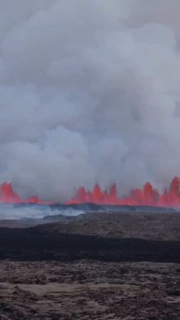 Просторы извергающегося Рейкьянеса, Исландия
