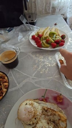 Перекус туриста в Дагестане.