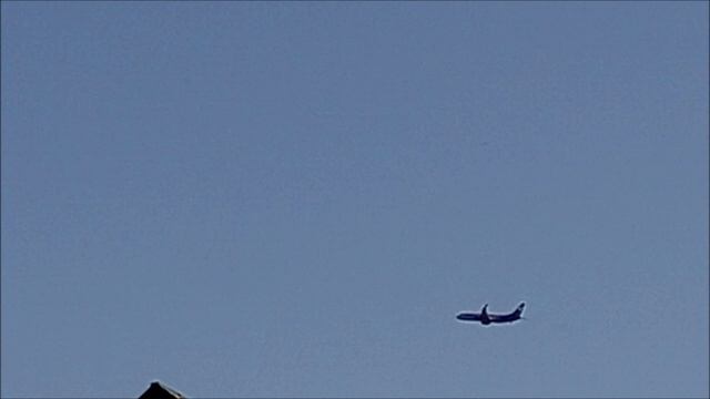 Самолет