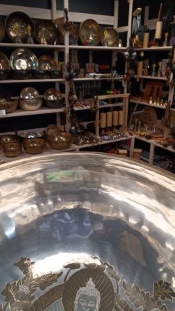 Кованая поющая чаша Buddha Moon Silver ( 24 см, нота: Ми, 164 Гц ) / Singing Bowl / shamanic.moscow
