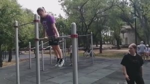 Подъёмы переворотом на сборах Кэмпо Крым