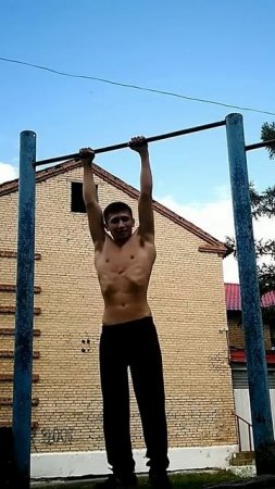 One arm muscle up