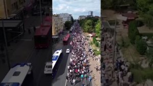 В Сербии начался «майдан» — СМИ.

Студенты и сторонники оппозиции перекрыли площадь Славия