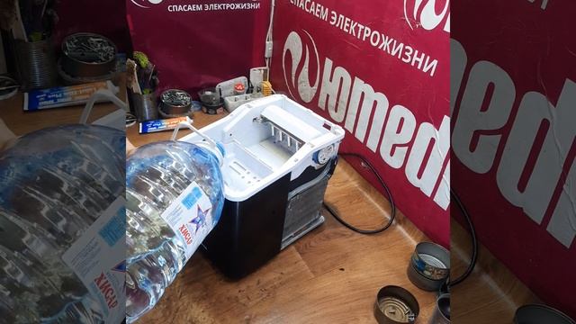 Не делает лёд | Ремонт ледогенератора Klasten в СПб смотреть онлайн