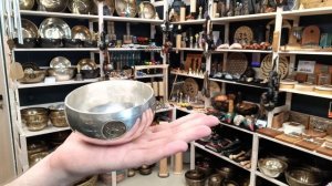 Кованая поющая чаша SUN/MOON SILVER ( 10 см, нота: Ре, 622 Гц ) / Singing Bowl / shamanic.moscow