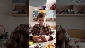 распаковка вкусняшек из Азии.