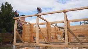Добротный красивый деревянный дом. Пошаговый процесс строительства