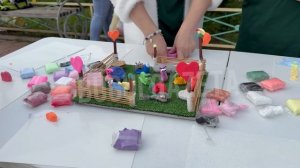 В детском парке проходит фестиваль «Счастливые родители — счастливые дети»