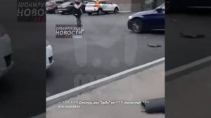 В Санкт-Петербурге в ЖК Цветной город мужчина разбил несколько машин на парковке у дома.