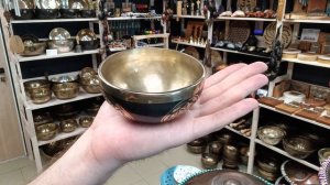 Кованая поющая чаша Dark flower of life ( 10 см, нота: Фа, 698 Гц) / shamanic.moscow