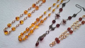 Украшения из имитации янтаря