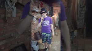 VID_20250531_214028.mp4