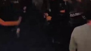 Стычки между протестующими и силовиками в Белграде.