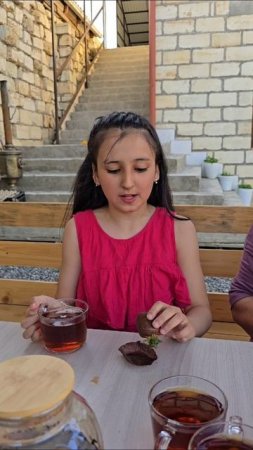 Отзыв от Эсмиры о клубнике в шоколаде 😃