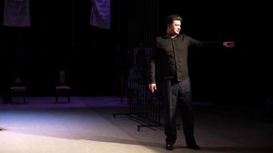 Премьера спектакля «Посторонний»