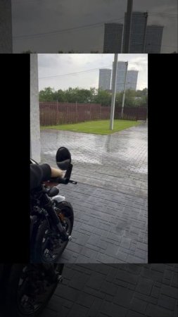 🏍️ Harley, дождь и немного экстрима ☔️💥
Сегодня клиент приехал забирать Harley-Davidson XG750